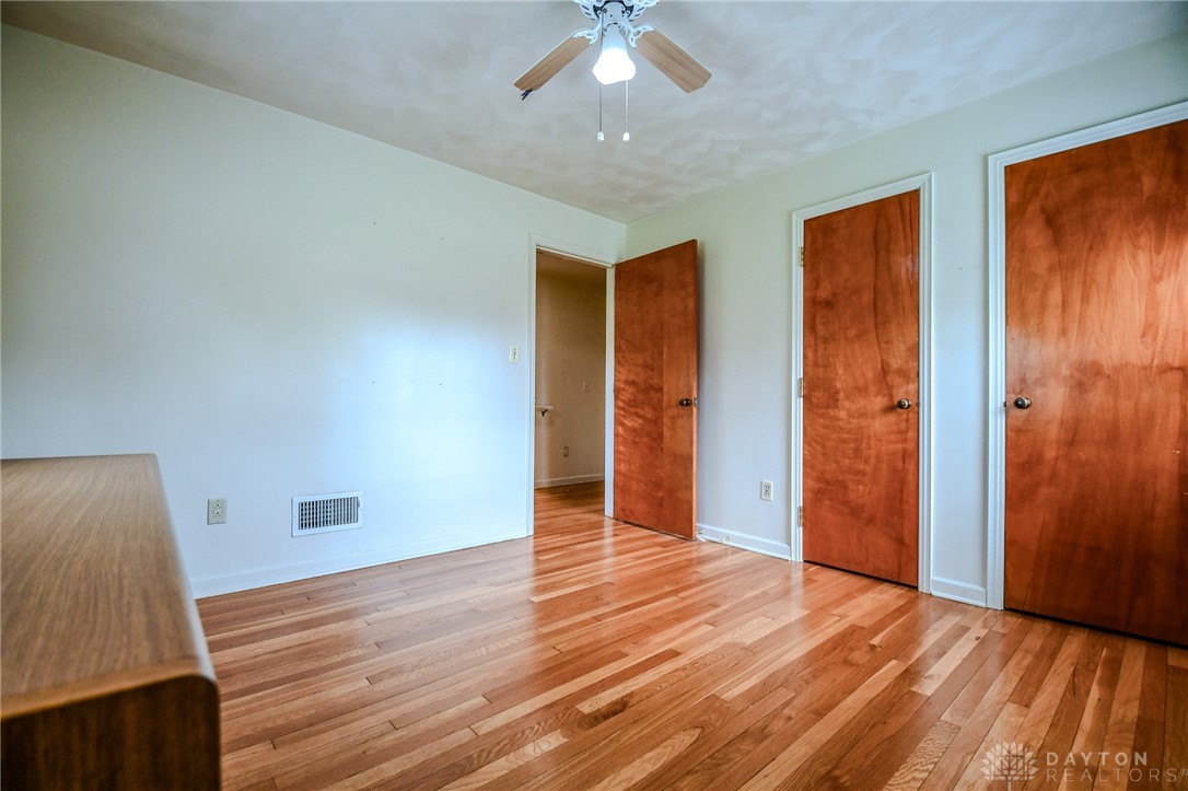 504 W Lake Avenue, New Carlisle, Ohio image 32
