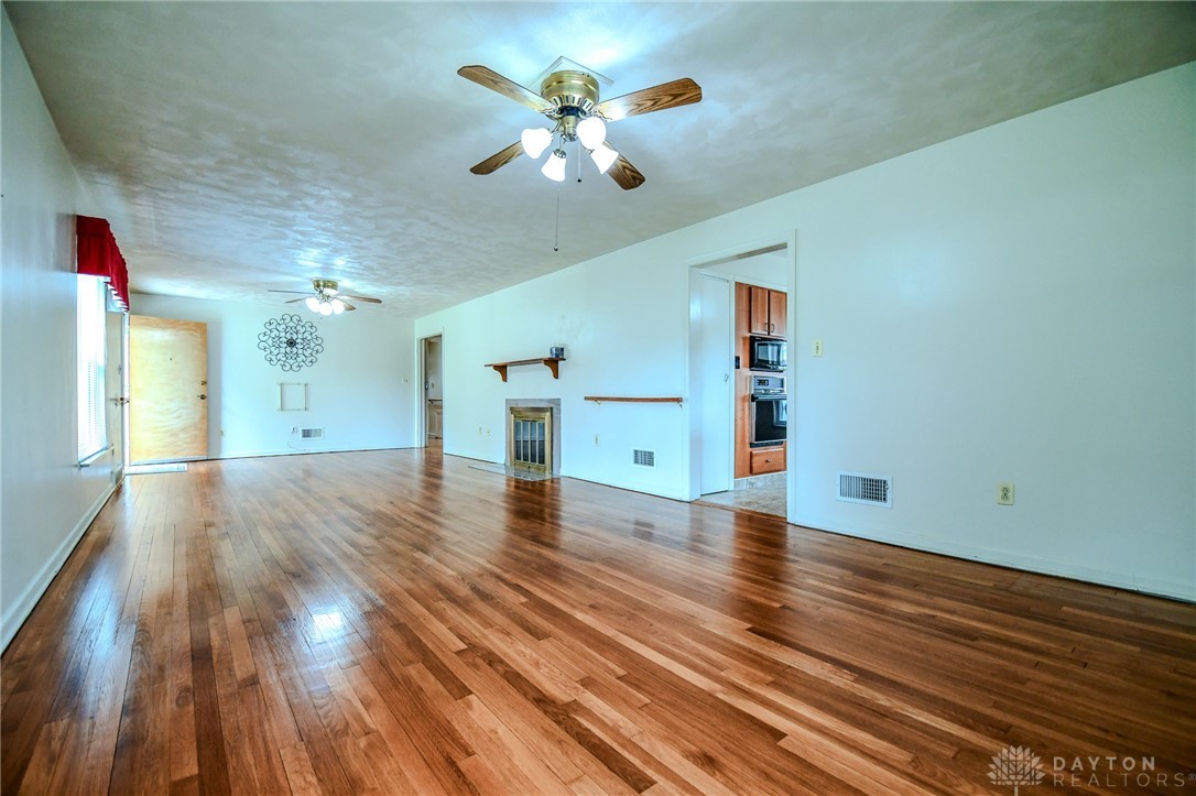 504 W Lake Avenue, New Carlisle, Ohio image 14