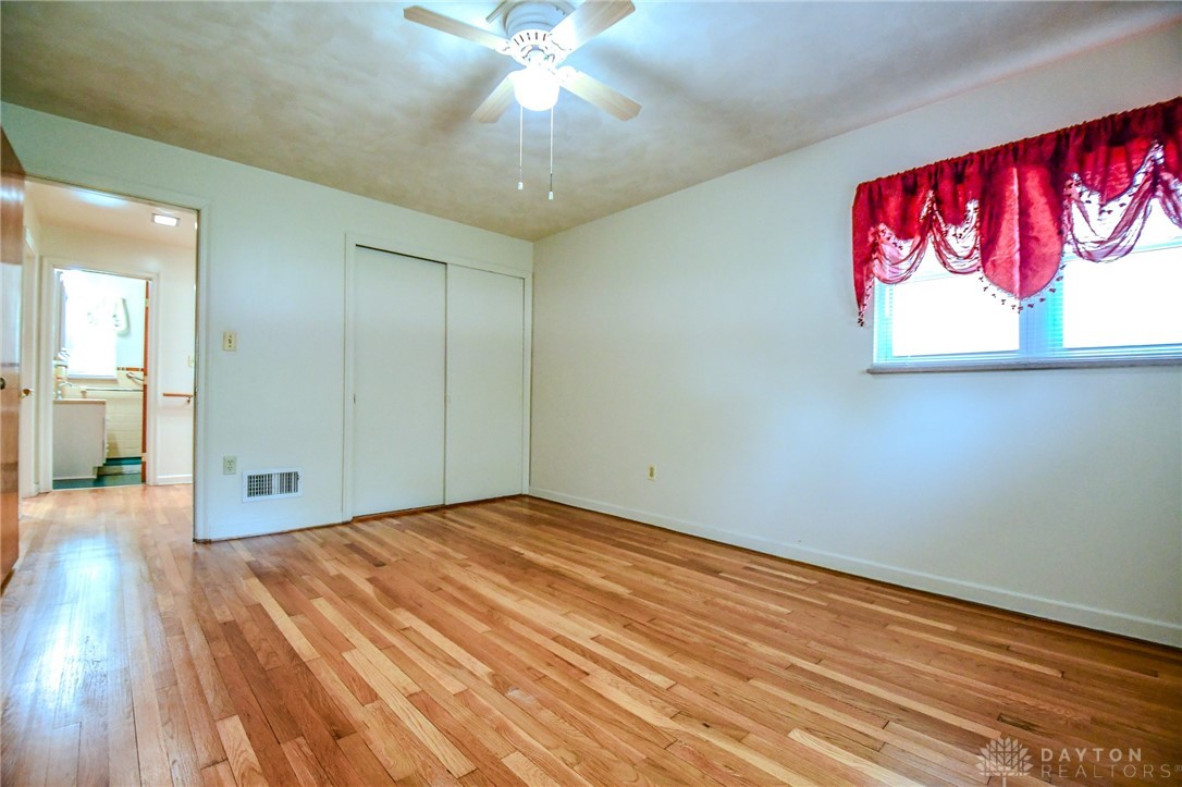 504 W Lake Avenue, New Carlisle, Ohio image 30