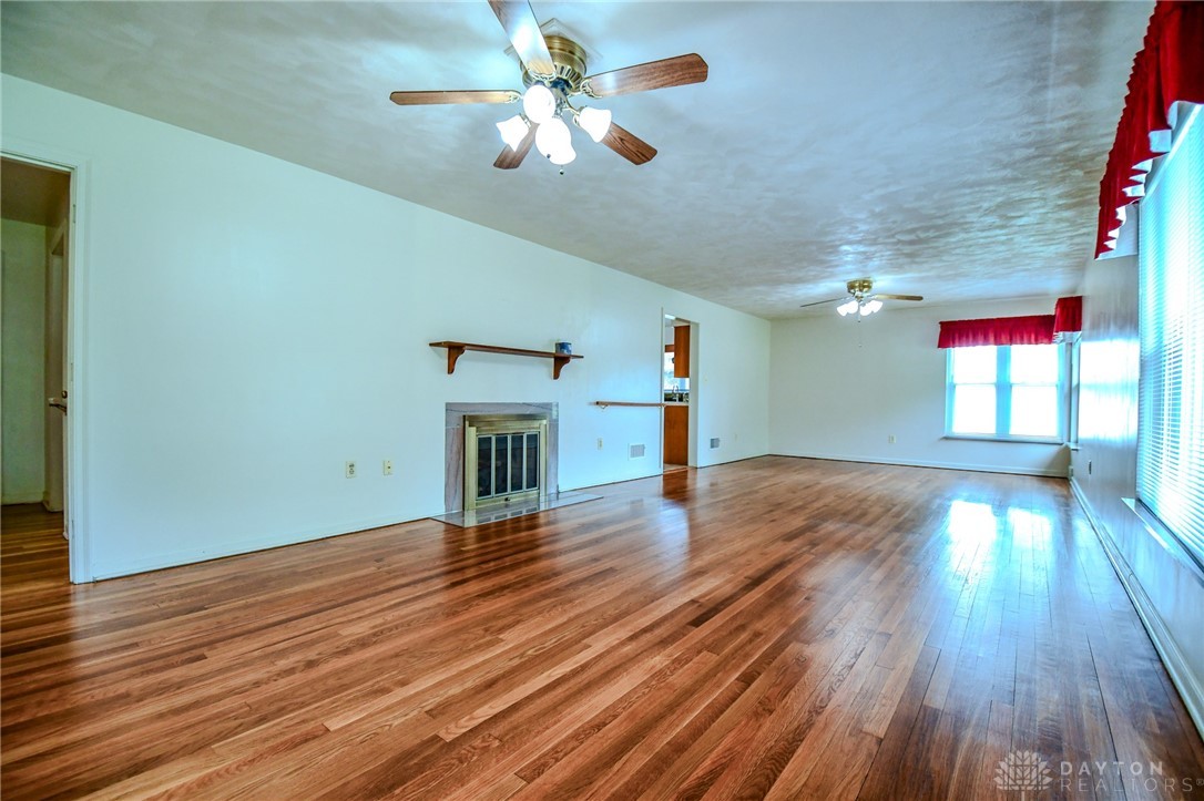 504 W Lake Avenue, New Carlisle, Ohio image 8