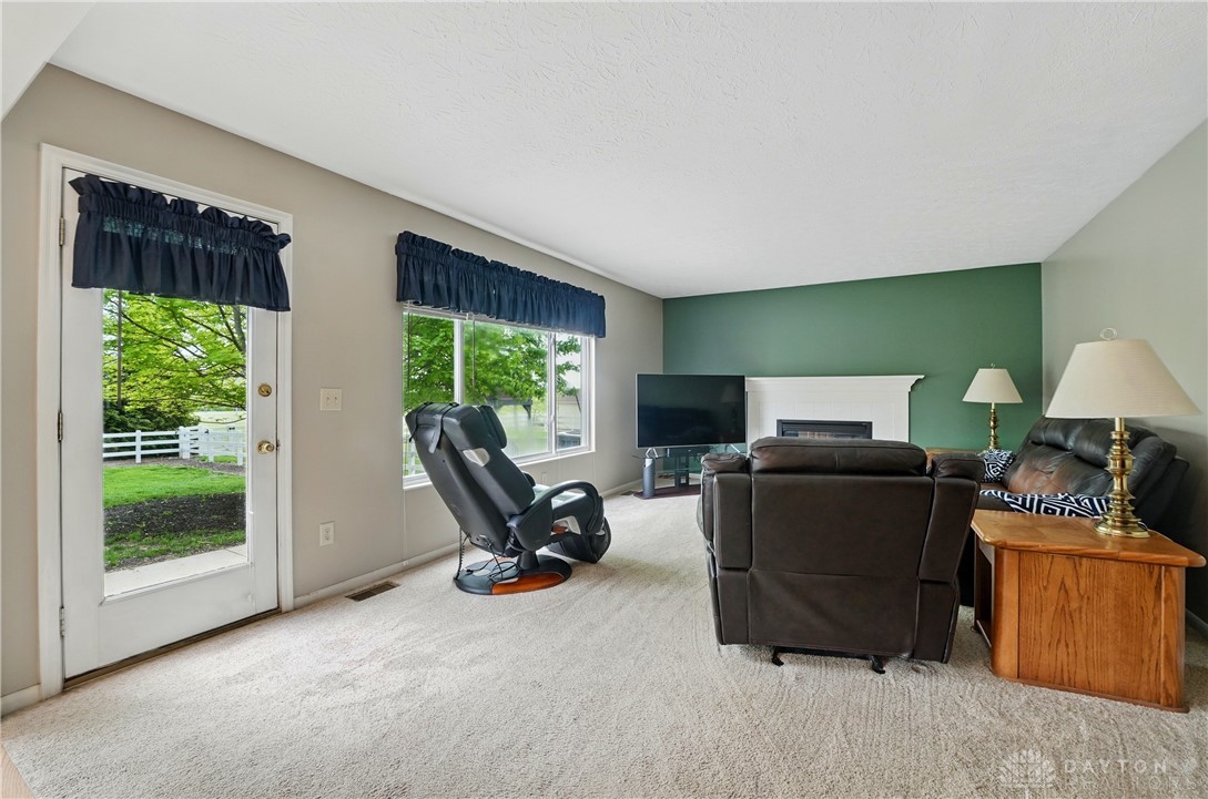 966 Hampton Court, Lebanon, Ohio image 18
