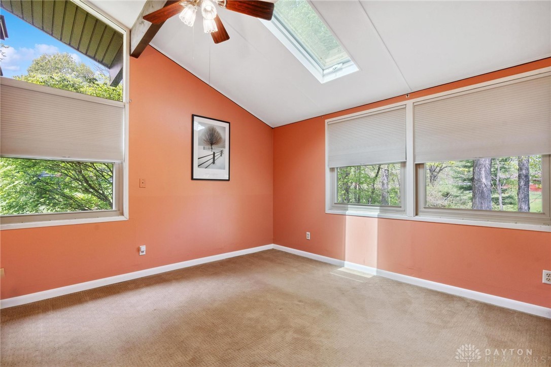 4072 Woodedge Drive, Bellbrook, Ohio image 34