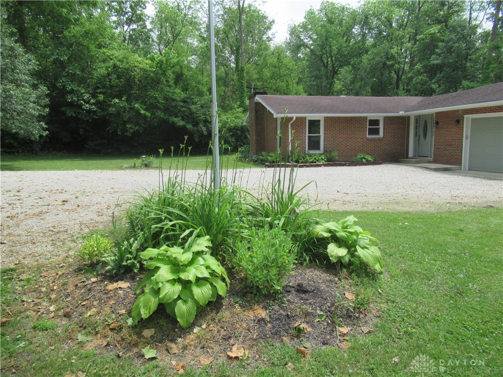 1085 Evergreen Drive, Greenville, Ohio image 6