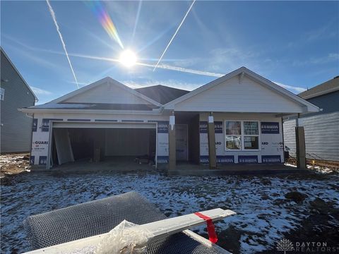 Photo of 1298 Baybury Avenue, Xenia, OH 45385 (MLS # 947978)