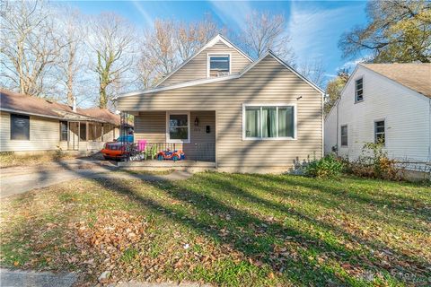Photo of 2016 Kipling Drive, Dayton, OH 45406 (MLS # 947617)