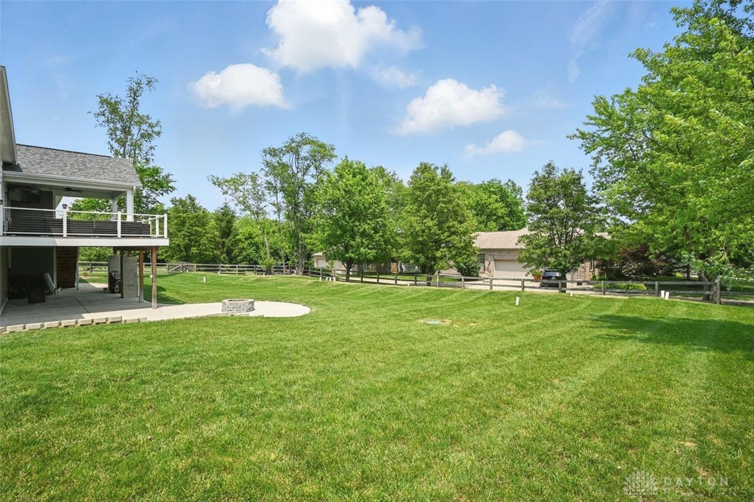 1584 Heritage Run Drive, Lebanon, Ohio image 36