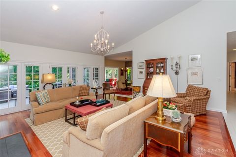 Tiny photo for 1053 Charter Place, Centerville, OH 45458 (MLS # 946123)