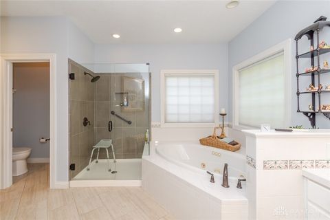 Tiny photo for 1053 Charter Place, Centerville, OH 45458 (MLS # 946123)