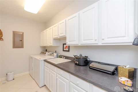 Tiny photo for 1053 Charter Place, Centerville, OH 45458 (MLS # 946123)