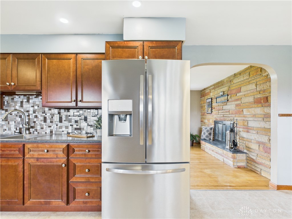 Clearcreek Twp, Ohio 45458, United States, 3 Bedrooms Bedrooms, ,1 BathroomBathrooms,Residential,Pending,97986