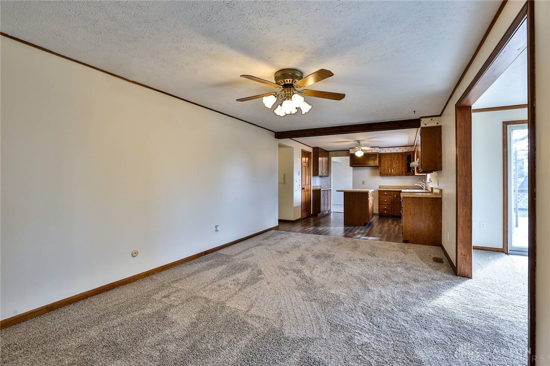 2495 Kewanna Lane, Beavercreek, Ohio image 10