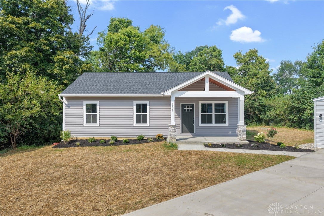 988 Crab Tree Court