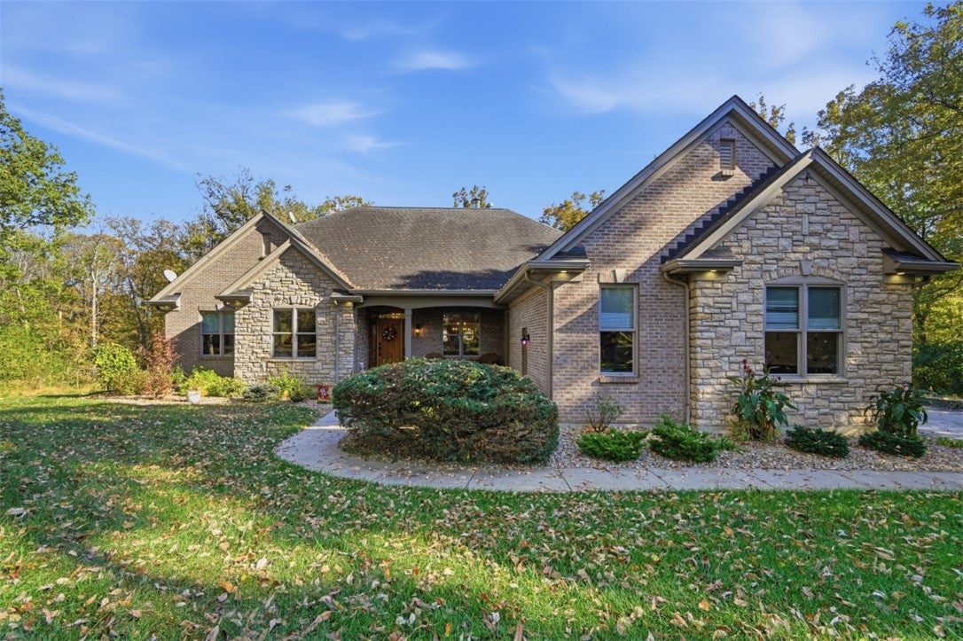 5088 Eagles View