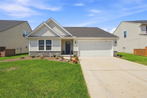 Homes For Sale - 161 Rivulet Drive<br/> Fairborn, OH 45324