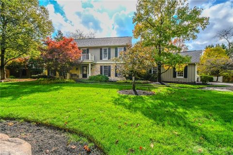 Photo of 1315 Woodland Greens Boulevard, Springboro, OH 45066 (MLS # 947000)