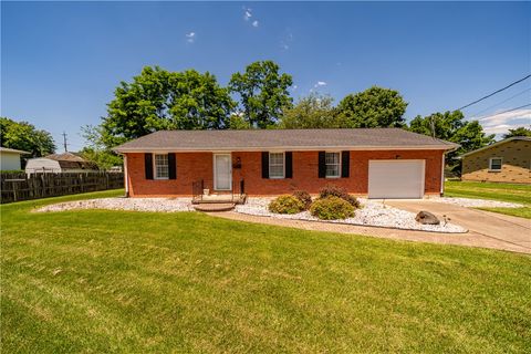 Homes For Sale - 620 Vinnedge Avenue<br/> Fairfield, OH 45014
