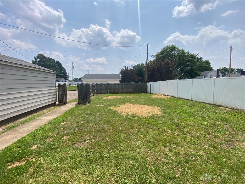823 Robinson Avenue, Piqua, Ohio image 20