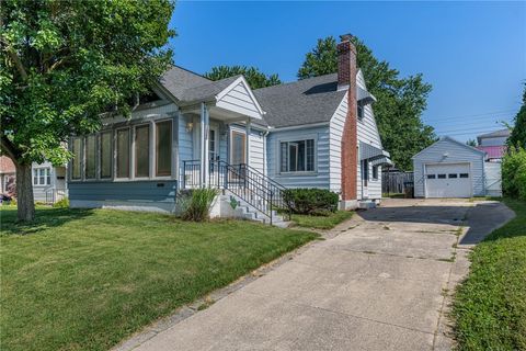 Homes For Sale - 3521 Cleveland Avenue<br/> Montgomery County, Dayton, OH 45410
