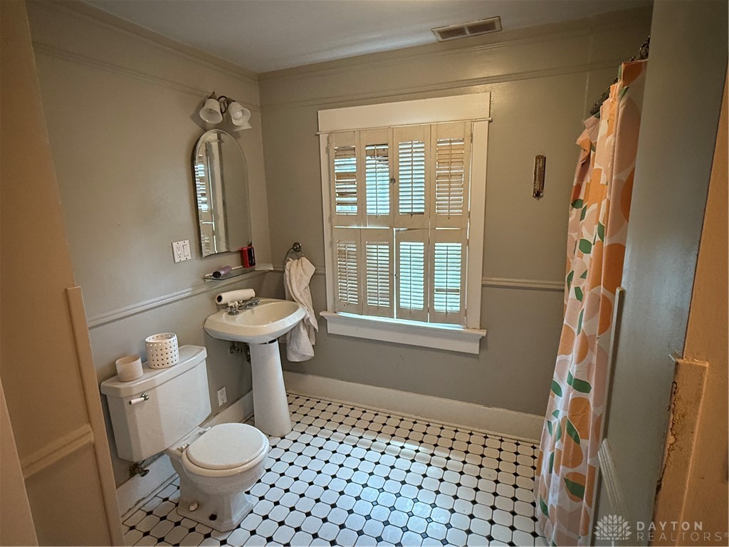 53 E Dixon Avenue, Oakwood, Ohio image 18