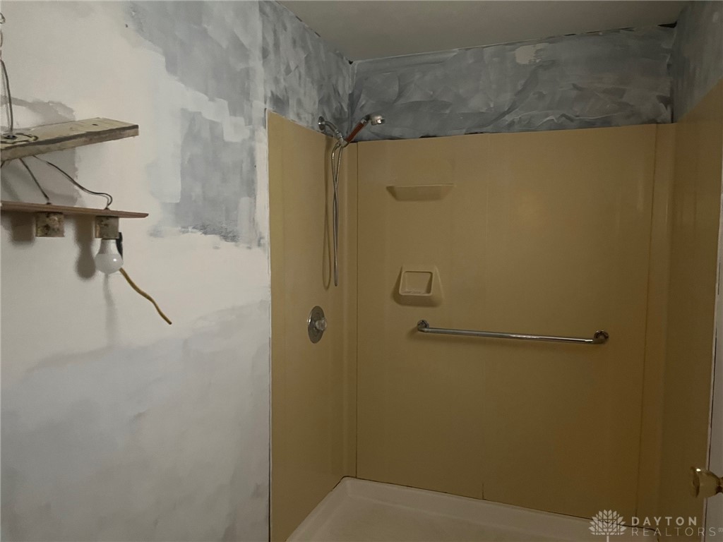 Dayton, Ohio 45424, United States, 3 Bedrooms Bedrooms, ,2 BathroomsBathrooms,Residential,Pending,253819