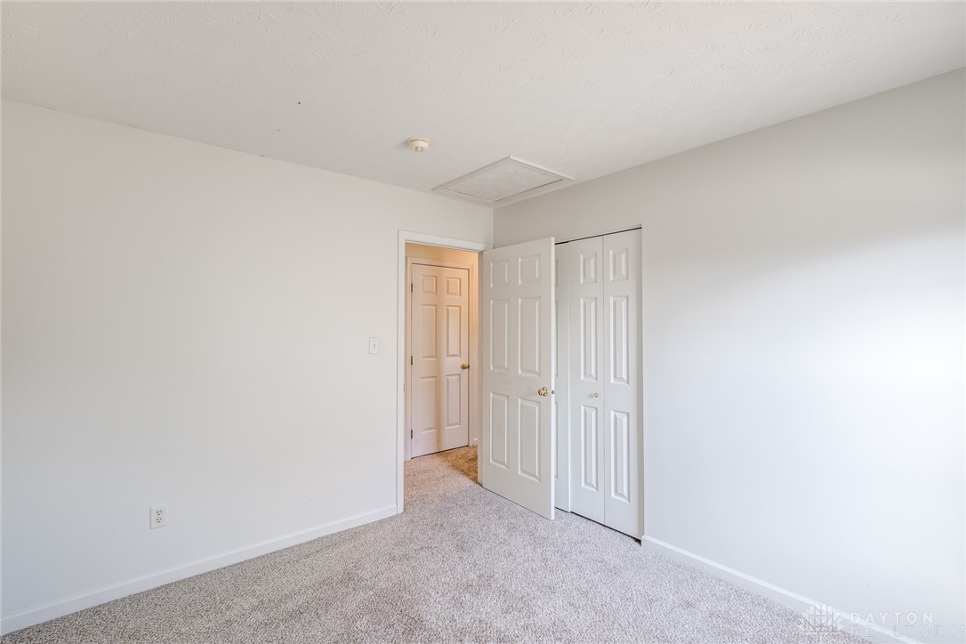 Beavercreek, Ohio 45431, United States, 3 Bedrooms Bedrooms, ,3 BathroomsBathrooms,Residential,Active,122080