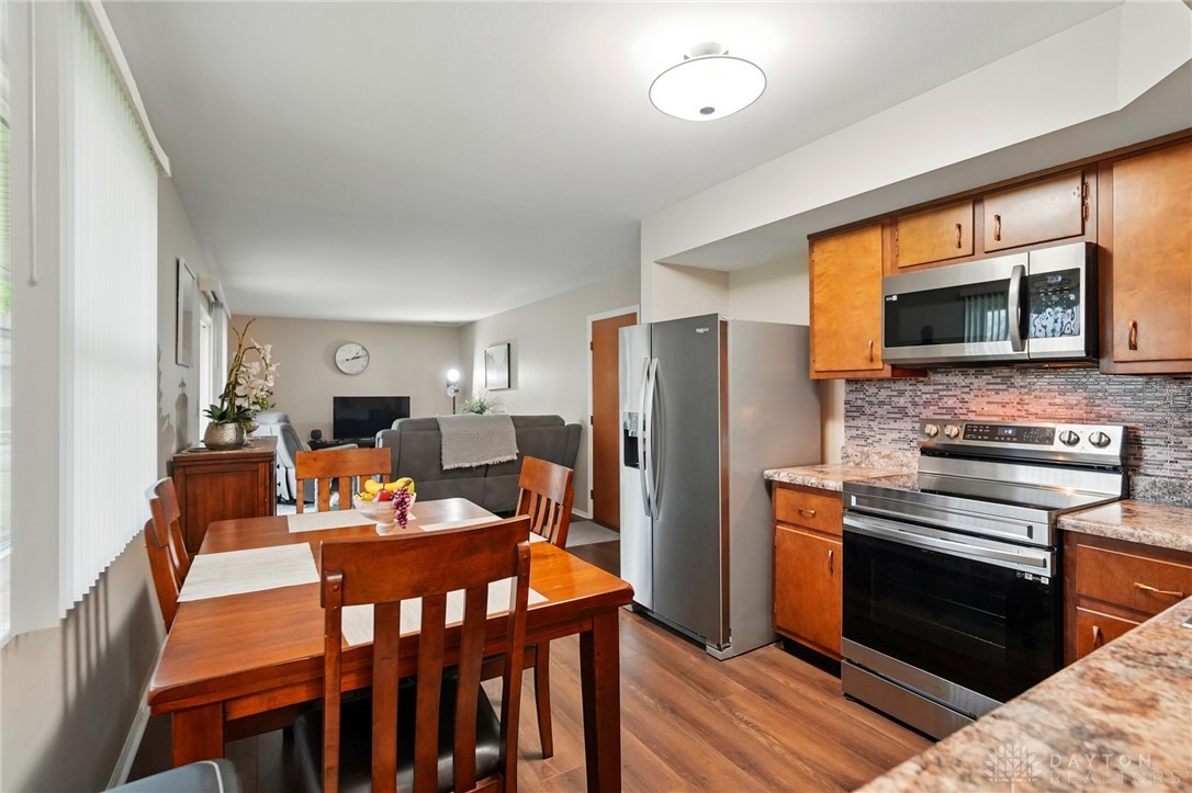 317 Ironwood Drive, West Carrollton, Ohio image 15
