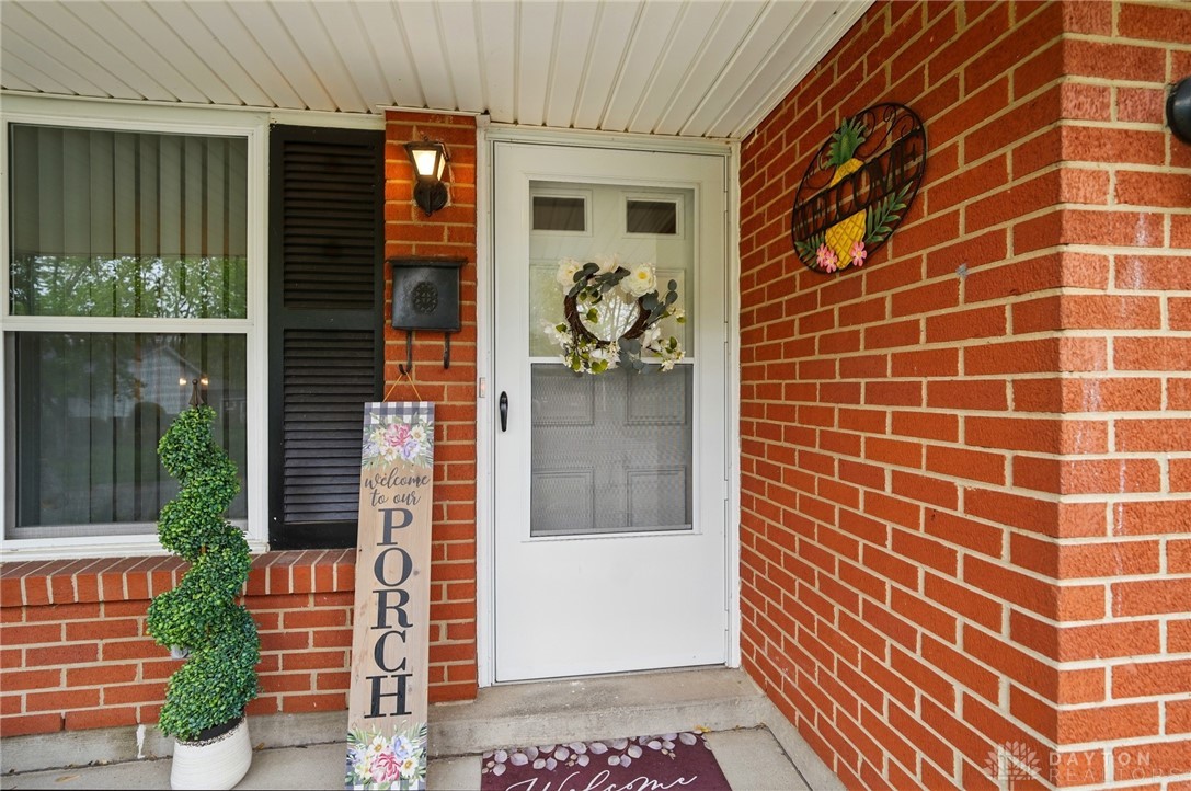 317 Ironwood Drive, West Carrollton, Ohio image 9