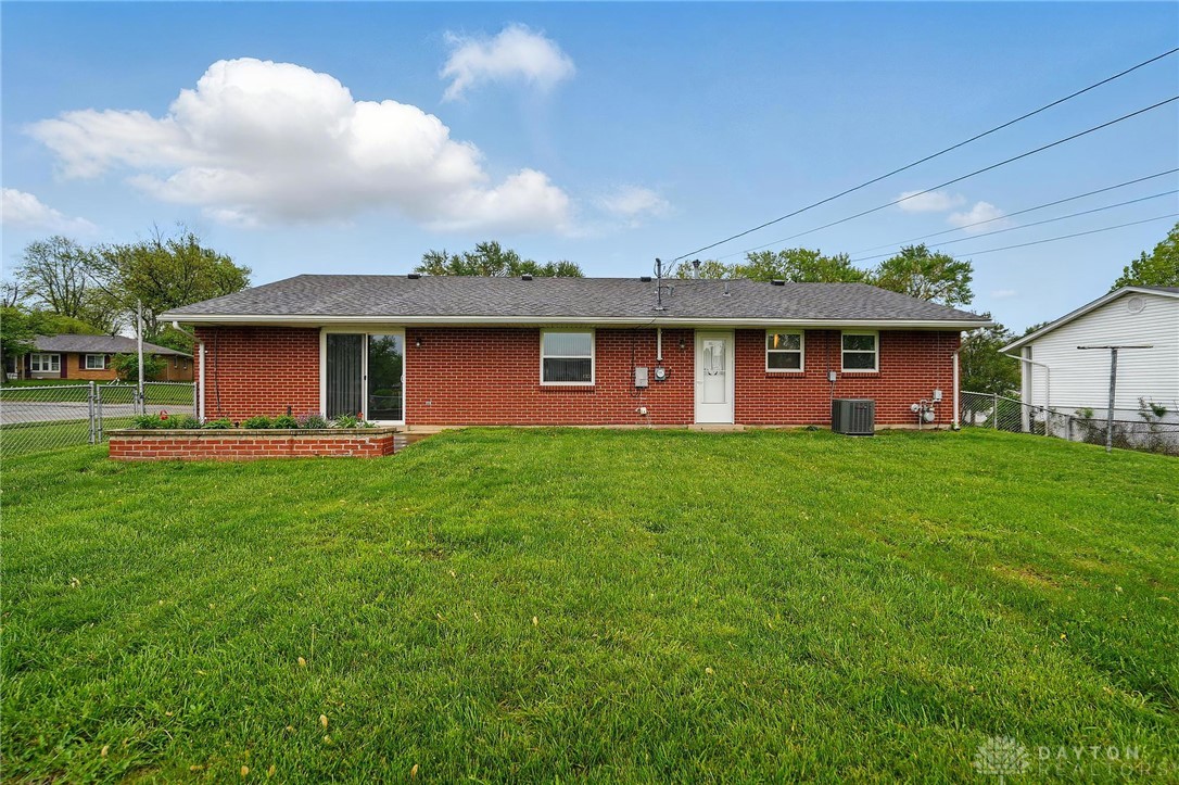 317 Ironwood Drive, West Carrollton, Ohio image 27
