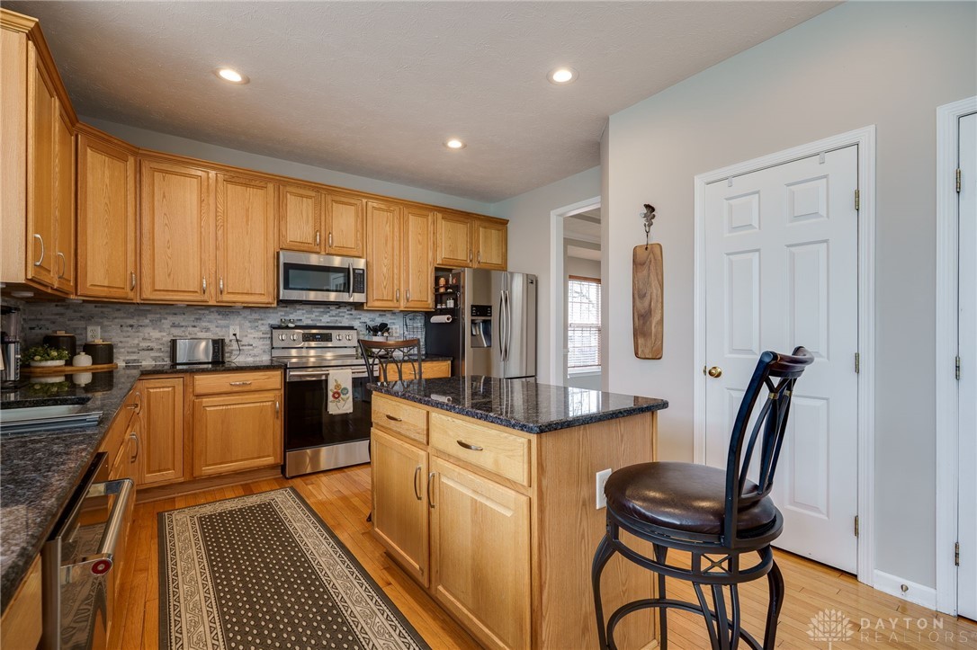 1196 Rexford Court, Vandalia, Ohio image 17
