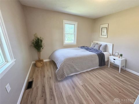 Tiny photo for 5386 Mosiman Road, Middletown, OH 45042 (MLS # 946152)