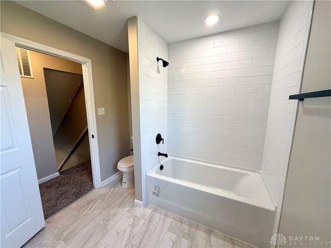 Tiny photo for 5386 Mosiman Road, Middletown, OH 45042 (MLS # 946152)