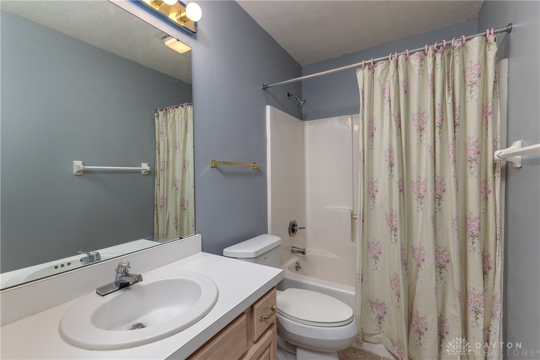 108 Copperfield Drive, Dayton, Ohio image 21