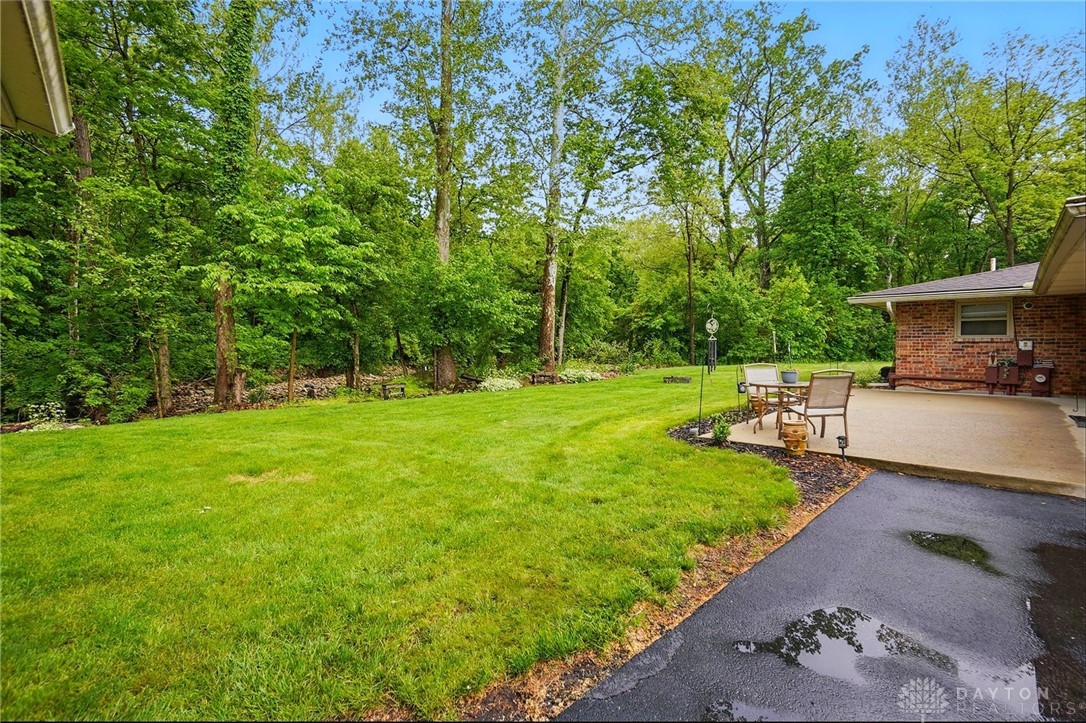 8590 Euphemia Castine Road, Lewisburg, Ohio image 35