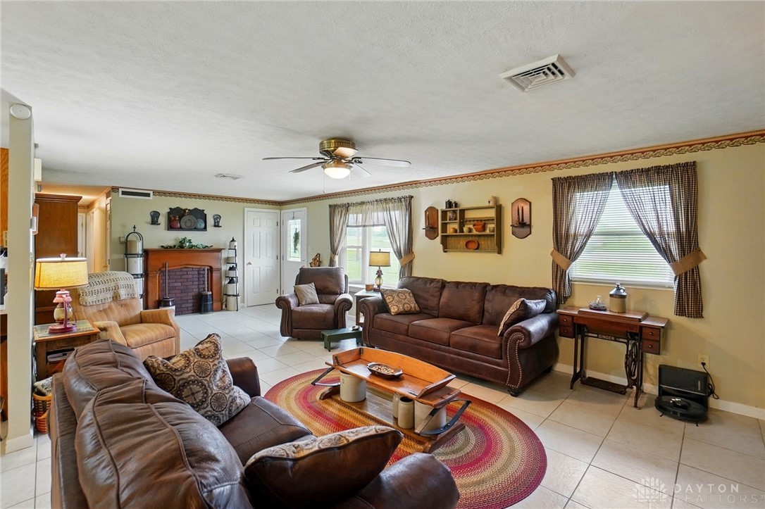 8590 Euphemia Castine Road, Lewisburg, Ohio image 10