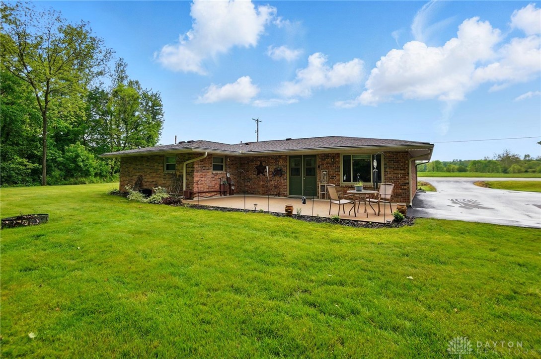 8590 Euphemia Castine Road, Lewisburg, Ohio image 31