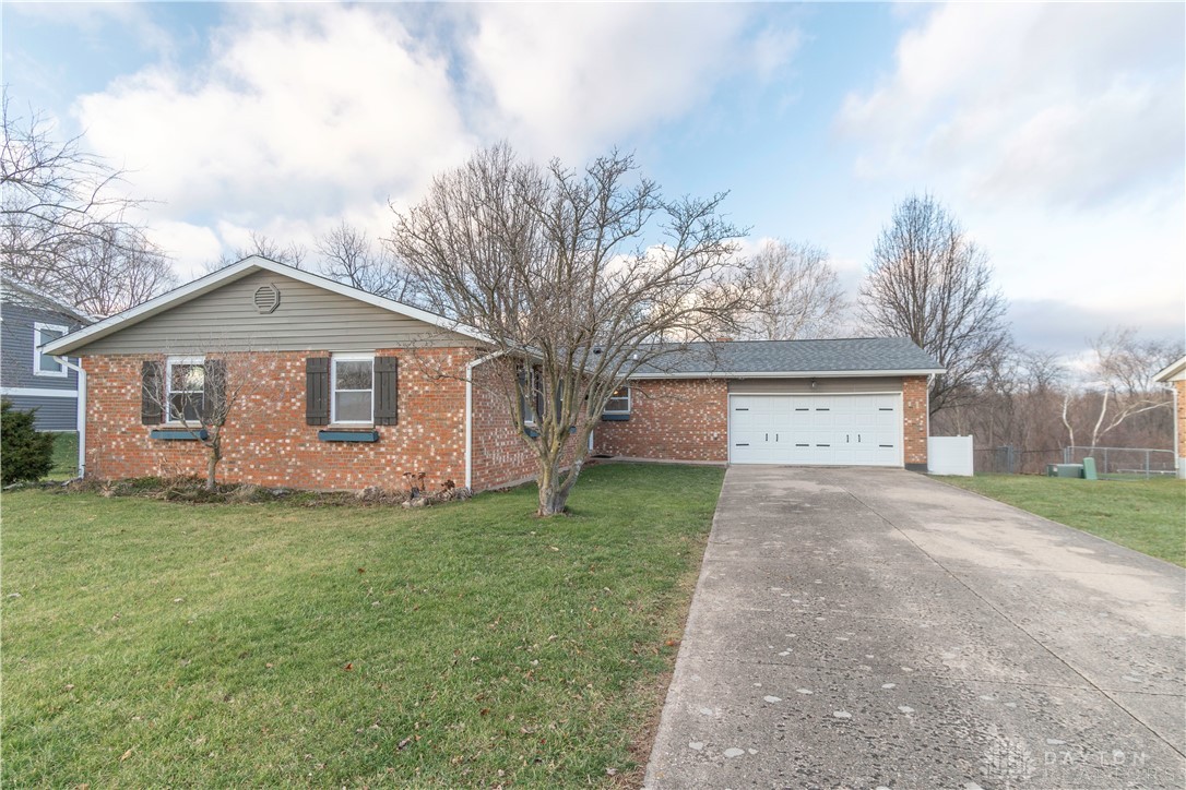 524 Arrowhead Drive, Sidney, Ohio image 4