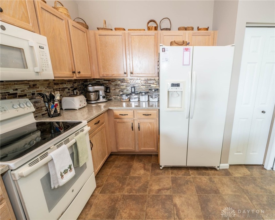 5167 Crescent Ridge Drive, Clayton, Ohio image 20