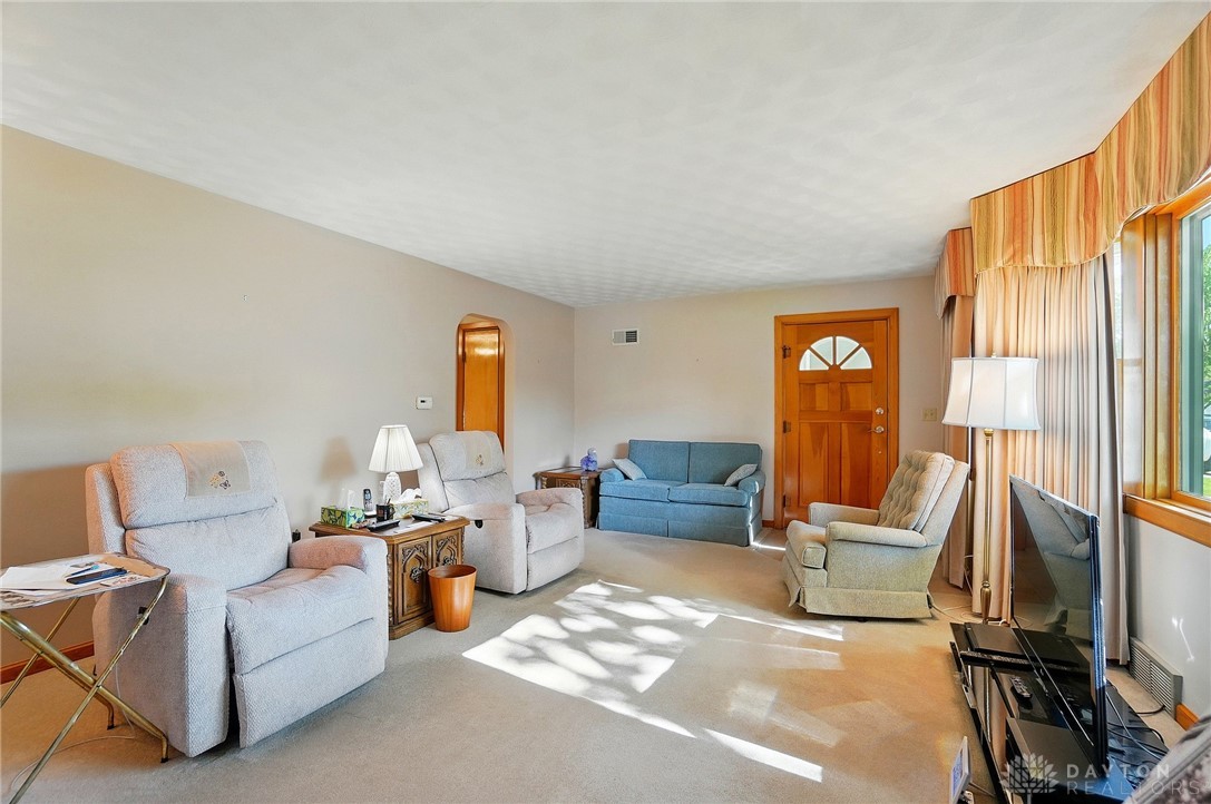 338 Armand Drive, Troy, Ohio image 12
