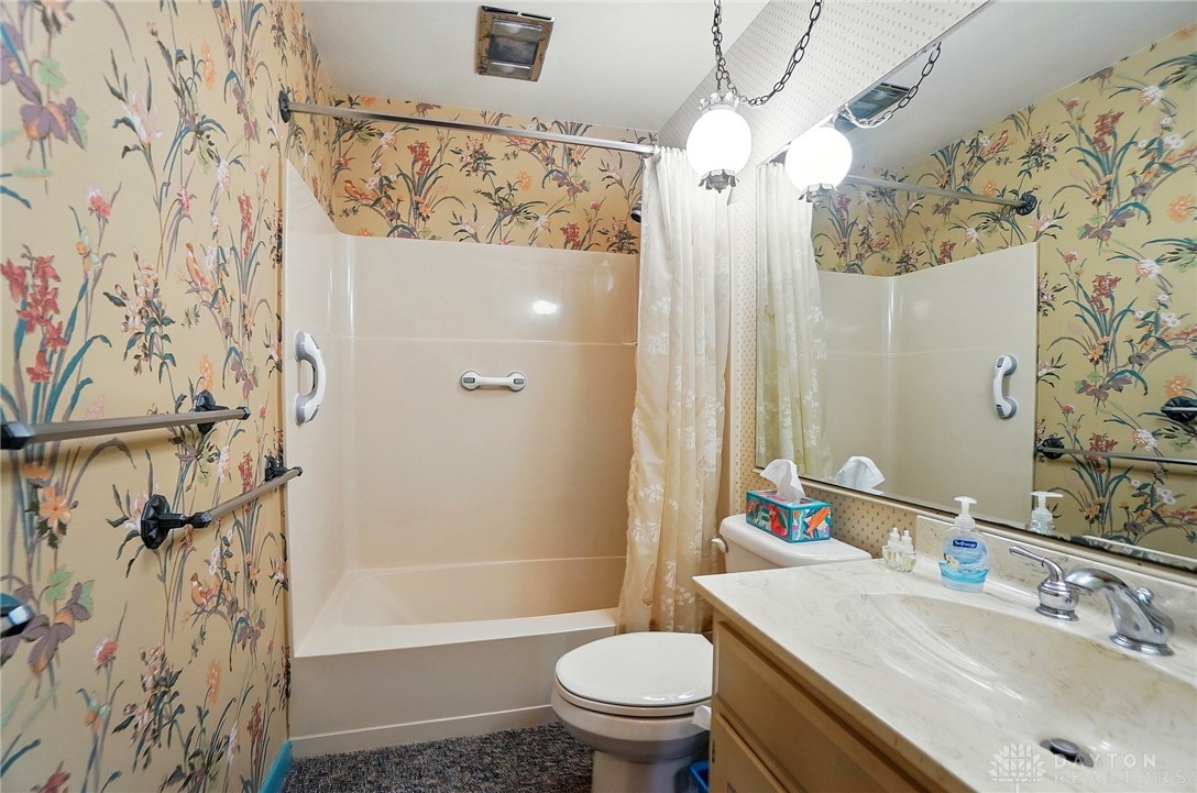338 Armand Drive, Troy, Ohio image 26