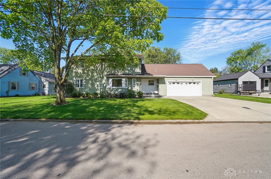 338 Armand Drive, Troy, Ohio image 4
