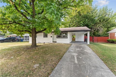 Photo of 2419 Thornton Drive, Dayton, OH 45406 (MLS # 943254)