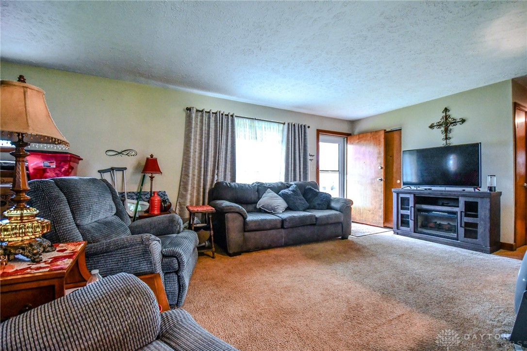 201 Applegate Road, Union, Ohio image 3