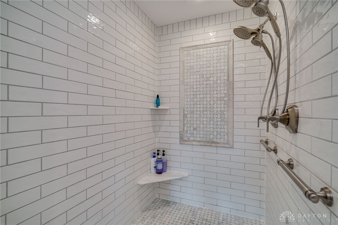 717 S Alpha Bellbrook Road #R, Bellbrook, Ohio image 37