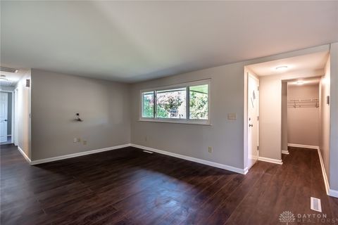 Tiny photo for 5080 Tilbury Road, Huber Heights, OH 45424 (MLS # 946488)