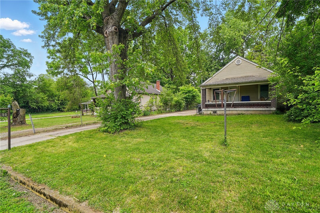 3020 Seneca Street, Middletown, Ohio image 3