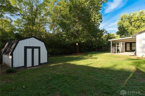 Tiny photo for 3667 Creekwood Court, Beavercreek, OH 45430 (MLS # 945328)