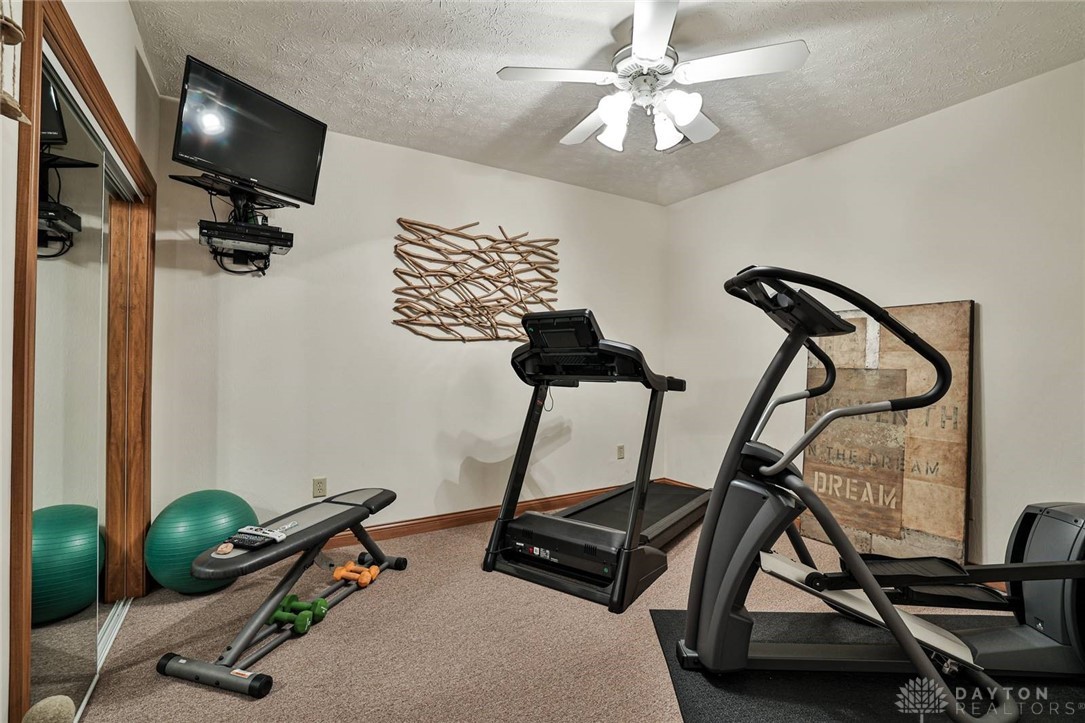1105 E Shoop Road, Tipp City, Ohio image 46