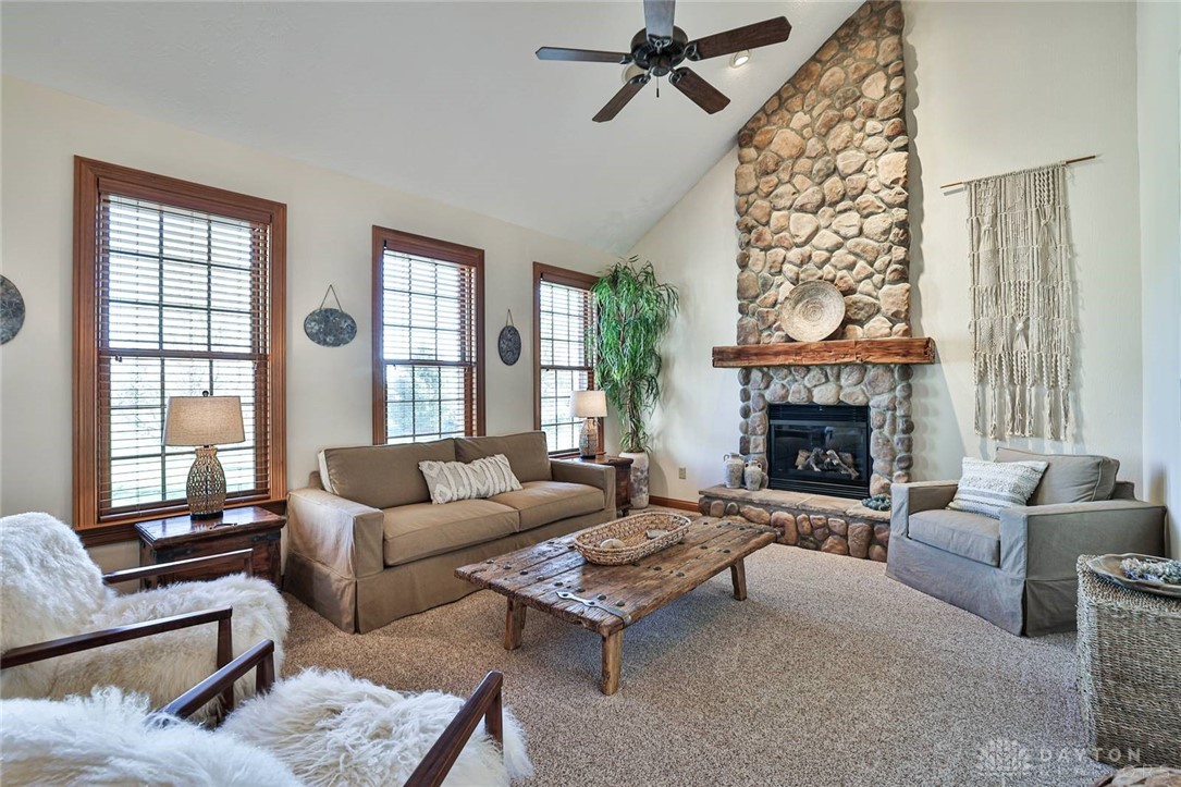 1105 E Shoop Road, Tipp City, Ohio image 12