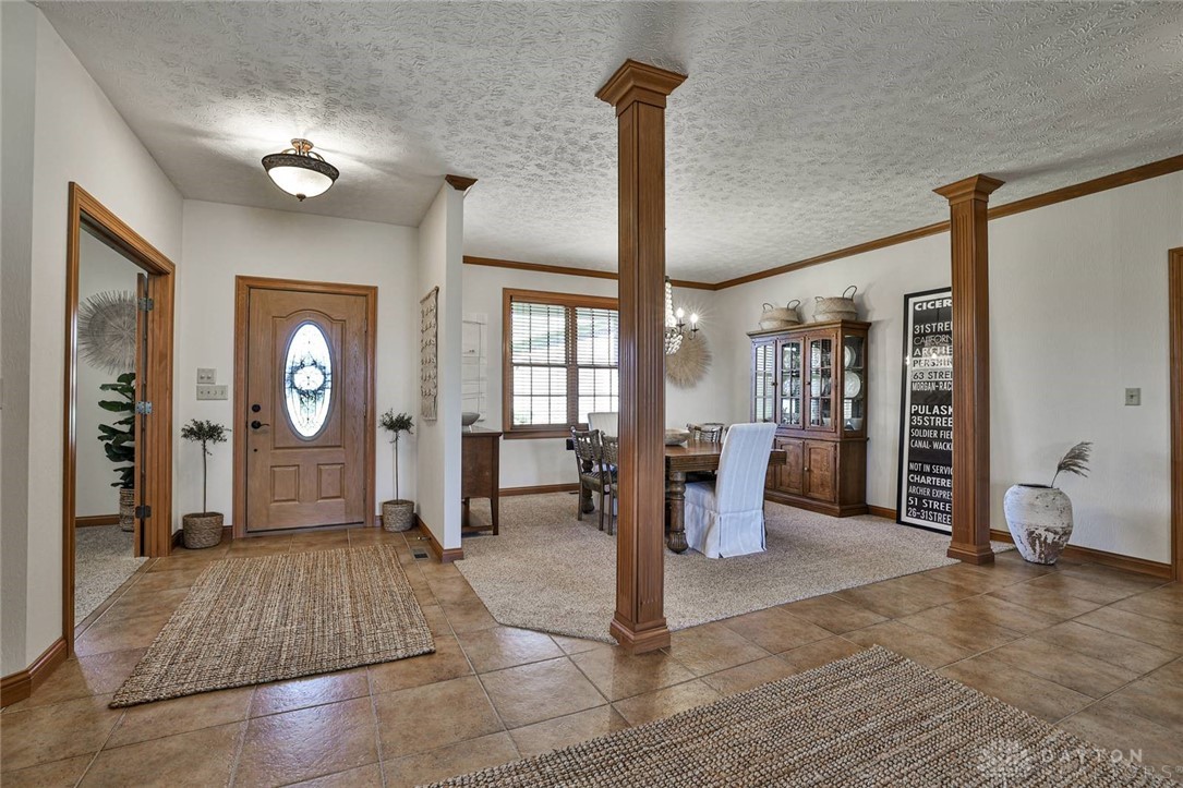 1105 E Shoop Road, Tipp City, Ohio image 8