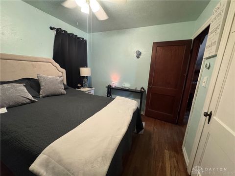 Tiny photo for 552 W Funderburg Road, Fairborn, OH 45324 (MLS # 947033)